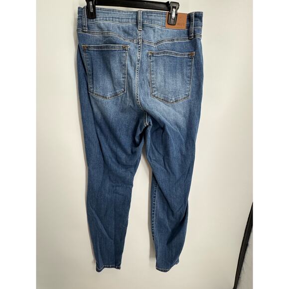 Judy Blue Womens 14W Blue High Waist Skinny Fit Stretch Jeans Classic Clean Look - Picture 2 of 4